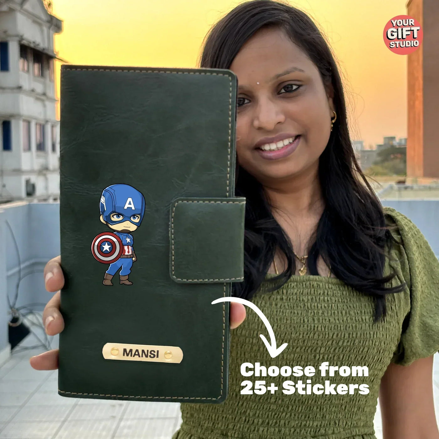 To Travel Is To Live Printed Indian Travel Wallet - Black