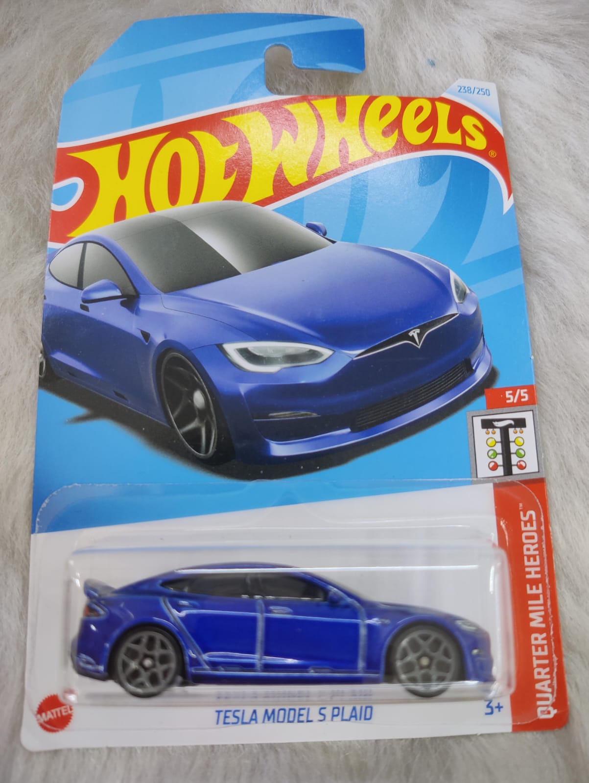 Hot Wheels Tesla Model S Plaid Vehicle Exclusive Collection