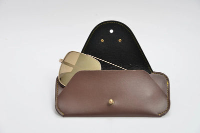 Personalized Stylish Eyewear Case 2.0 - Brown